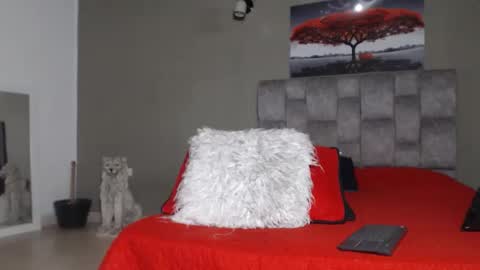 emanuelspencer online show from May 6, 12:44 am