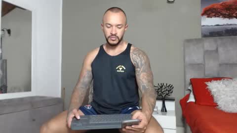 emanuelspencer online show from April 26, 7:10 pm