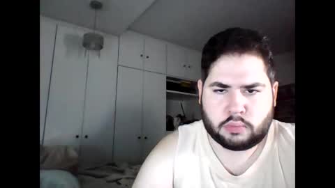 embarrassed_str8_3incher online show from April 27, 4:53 am