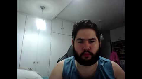 embarrassed_str8_3incher online show from April 25, 6:38 am