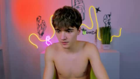 emil_lucky online show from March 7, 7:55 pm