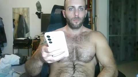 EmilioZem8 online show from September 10, 5:55 pm
