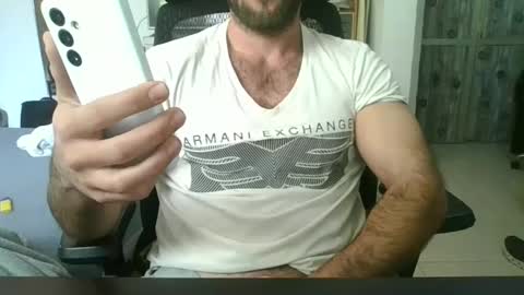 EmilioZem8 online show from January 25, 1:08 pm