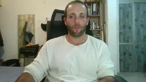 EmilioZem8 online show from January 31, 6:03 pm