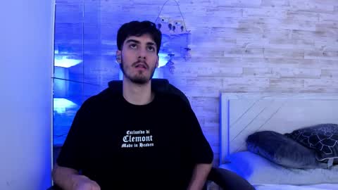 emir_ozan online show from January 5, 5:27 pm