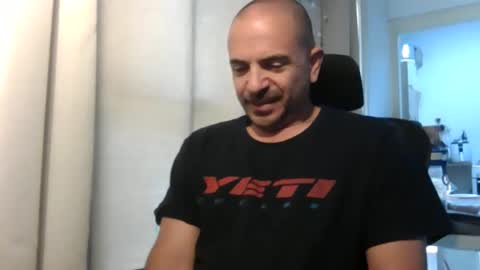 Ariel online show from April 8, 7:30 am