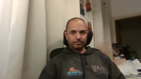 Ariel online show from March 17, 8:33 pm