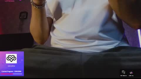 emveeboy96 online show from April 13, 8:42 pm