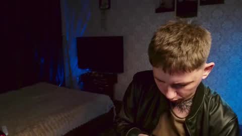 emveeboy96 online show from April 27, 7:08 pm