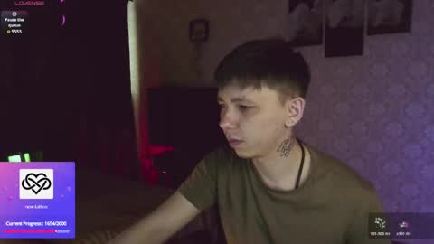 emveeboy96 online show from April 17, 7:00 am