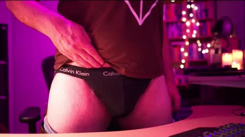 uk online show from November 20, 11:58 pm