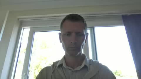 EnglishGuy183 online show from May 21, 3:16 pm