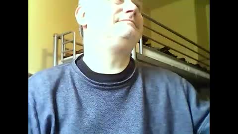 Snapshot of englishguysurrey chatting on February 4, 12:44 pm englishguysurrey online show from February 4, 12:44 pm