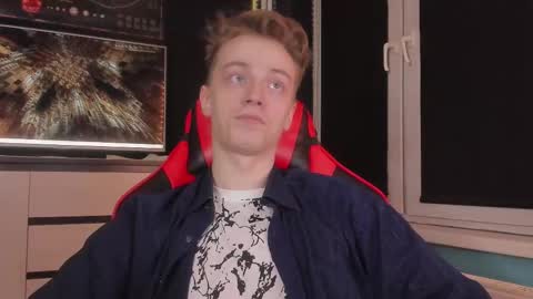 Enker online show from November 18, 4:44 pm