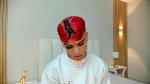 enzo_carter online show from November 4, 9:16 pm