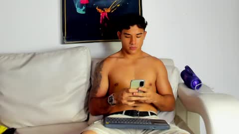 enzo_corleone online show from May 3, 12:46 am