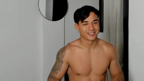 enzo_corleone online show from May 12, 1:47 am
