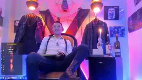 Snapshot of enzopratt chatting on September 23, 1:05 am Enzo Pratt online show from September 23, 1:05 am