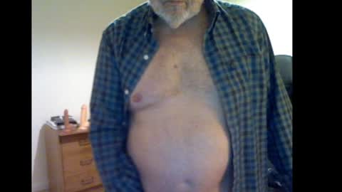 Snapshot of erasmus_d chatting on January 18, 6:21 pm erasmus_d online show from January 18, 6:21 pm