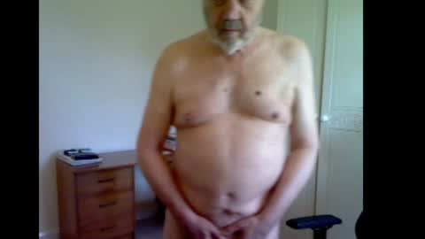 erasmus_d online show from June 13, 5:44 pm