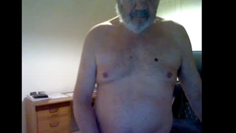 Snapshot of erasmus_d chatting on January 16, 6:16 pm erasmus_d online show from January 16, 6:16 pm