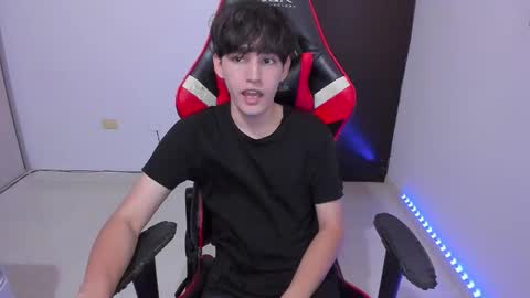 eren_tatakae online show from March 19, 12:25 am