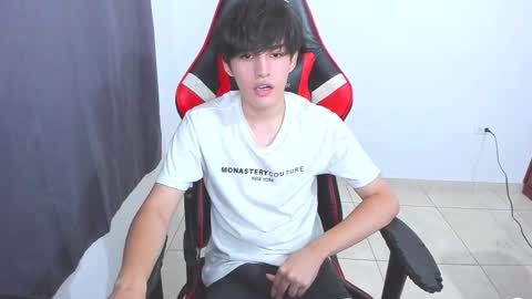 eren_tatakae online show from October 20, 3:10 am