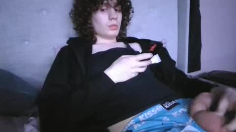 erhmlol online show from March 20, 5:55 am