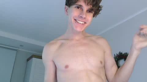 Snapshot of eric_crush chatting on December 25, 4:12 am Eric Crush online show from December 25, 4:12 am