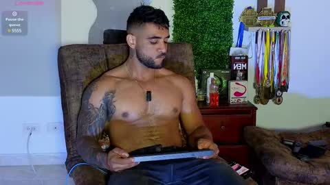 Snapshot of eric_harrison1 chatting on March 10, 1:21 pm Brayan online show from March 10, 1:21 pm