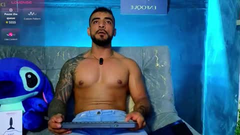 Brayan online show from November 11, 4:39 am