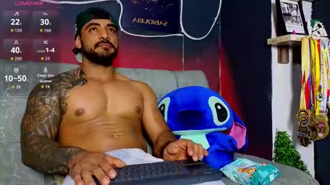 Brayan online show from April 12, 8:21 pm