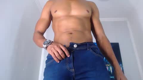Snapshot of eric_latino chatting on September 9, 4:23 am Eric Latino online show from September 9, 4:23 am