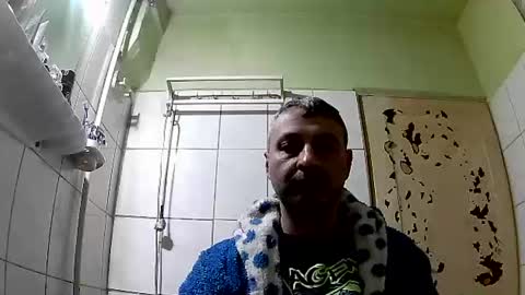 Snapshot of ericboy32 chatting on March 6, 11:31 pm eric online show from March 6, 11:31 pm