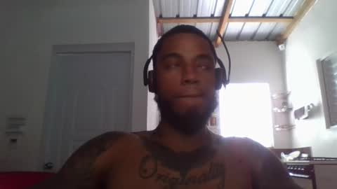 Snapshot of ericbuck chatting on January 2, 4:56 pm Eric Buck online show from January 2, 4:56 pm