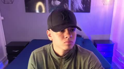 Erick  online show from April 30, 11:50 am