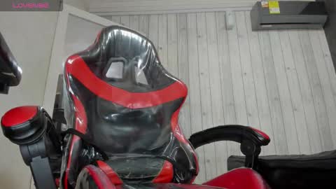      online show from October 30, 11:39 pm