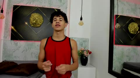 Snapshot of erick_zhimerman chatting on December 11, 4:09 am online show from December 11, 4:09 am