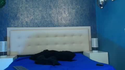 Snapshot of erick_zhimerman chatting on September 13, 4:02 am online show from September 13, 4:02 am