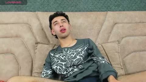 Erick online show from April 17, 9:50 pm