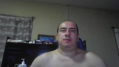 Snapshot of erik1781 chatting on February 2, 9:19 am erik1781 online show from February 2, 9:19 am