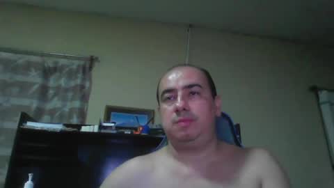 Snapshot of erik1781 chatting on February 22, 1:22 am erik1781 online show from February 22, 1:22 am