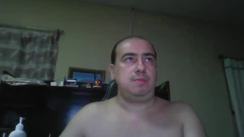 Snapshot of erik1781 chatting on February 5, 5:09 am erik1781 online show from February 5, 5:09 am