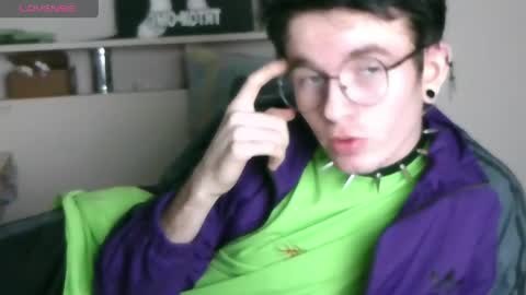 Ernest online show from April 15, 6:30 pm