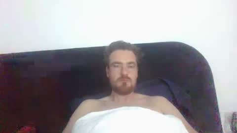 Snapshot of erniehot chatting on March 9, 7:45 am ernie is feeling horny online show from March 9, 7:45 am