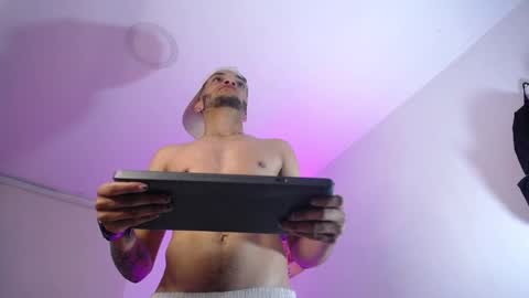 Snapshot of eros_chipre chatting on January 14, 5:08 am Eros online show from January 14, 5:08 am