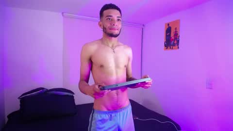 Snapshot of eros_chipre chatting on December 26, 2:12 am Eros online show from December 26, 2:12 am