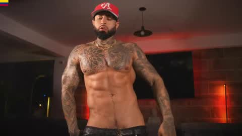 EROS DARK online show from April 18, 8:49 am