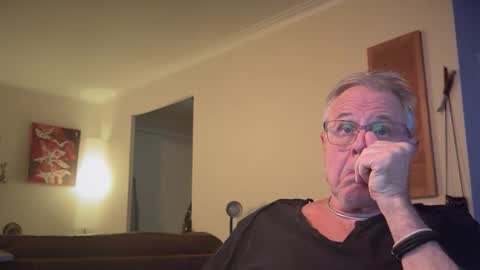 Snapshot of erostalk chatting on February 9, 10:43 pm eros online show from February 9, 10:43 pm