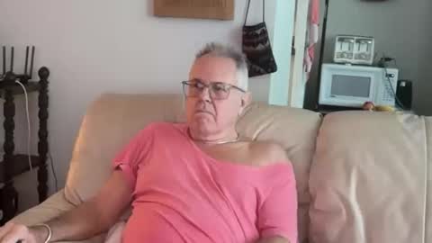 Snapshot of erostalk chatting on October 16, 9:56 pm eros online show from October 16, 9:56 pm